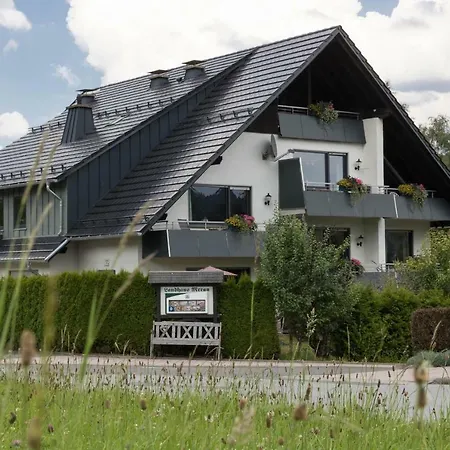 Meran Inkl Meinecardplus 아파트